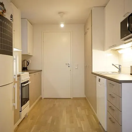 Base Near Railway Station Ροβανιέμι