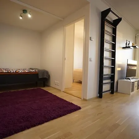 Base Near Railway Station Appartement *